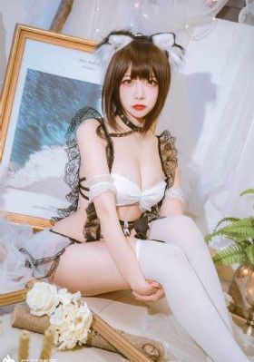 日韩人成
